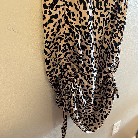 Sugarlips Black and Cream Spaghetti Strap Bodycon Mini Dress - Picture 3 of 9